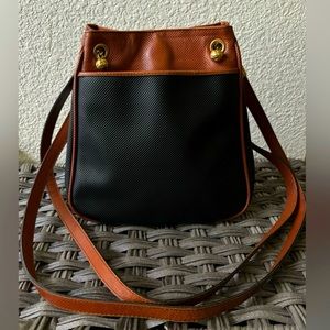 VINTAGE BOTTEGA VENETA Marco Polo Shoulder Bag
